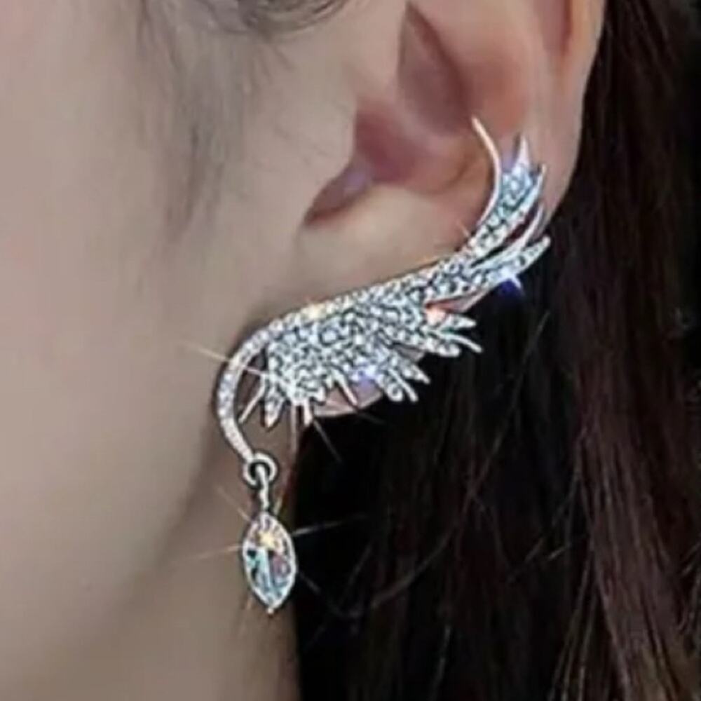 Ear cuff / earring 2pc set angel wing cosplay metal